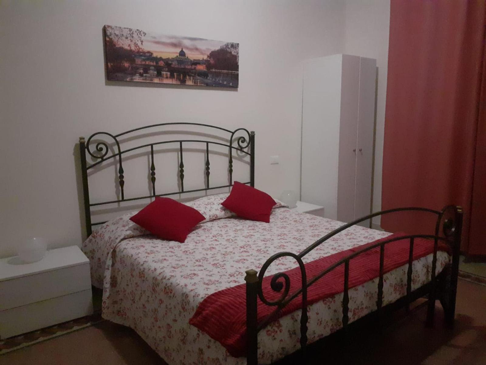 Domus Claudia San Giovanni Рим Экстерьер фото